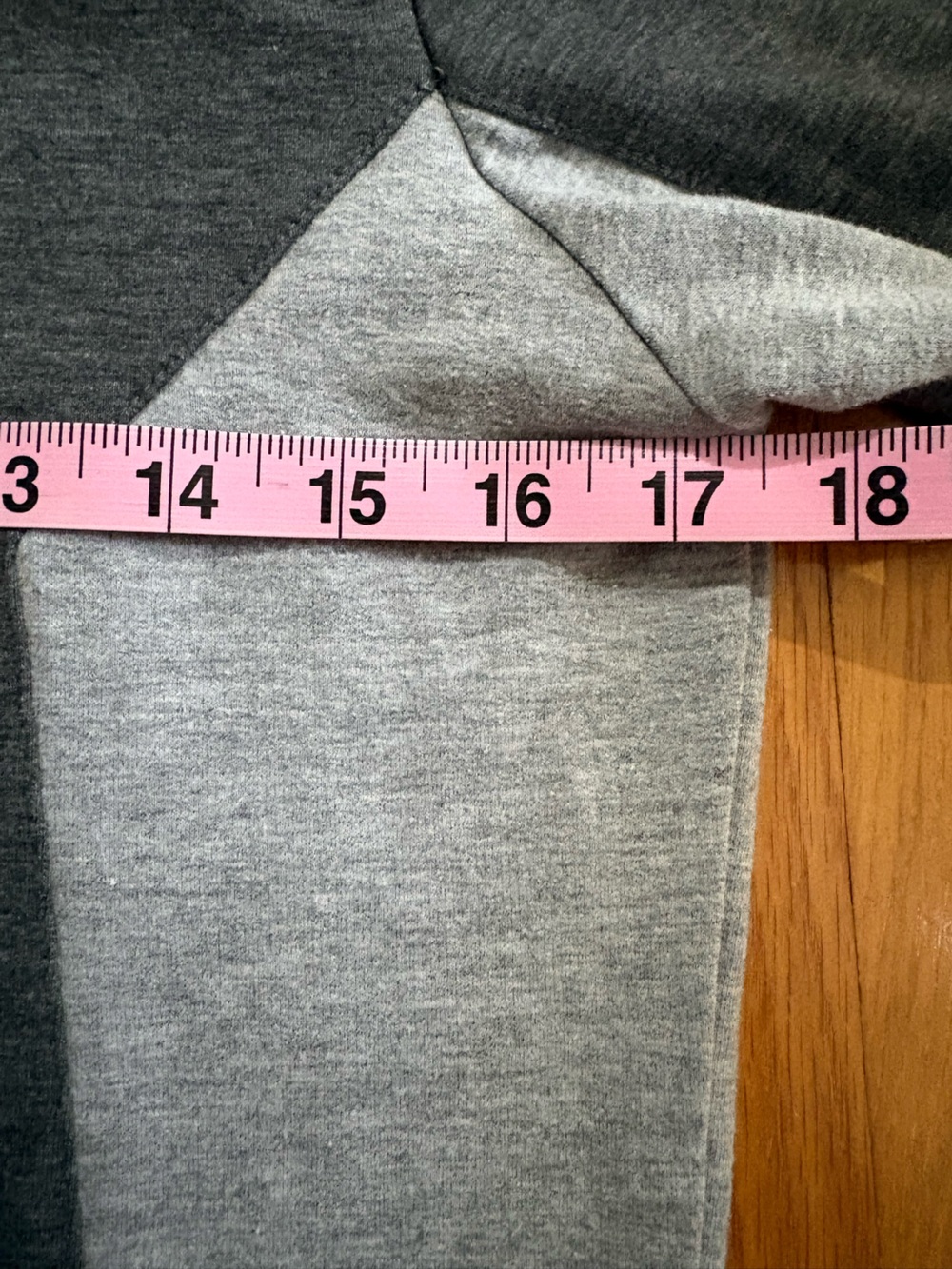 Gymshark Fit Zip Hoodie Jacket Women’s Medium Gray Colorblock - Picture 6 of 7